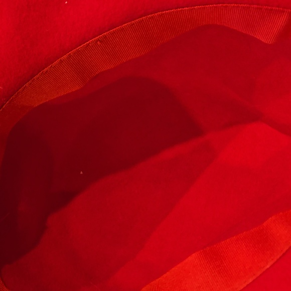 Nine West Stylish Red 100% Wool Hat - Picture 4 of 7